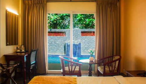 King Room with Pool View