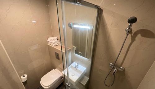 Triple Room (3 Adults)