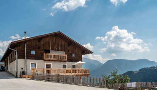 Three-Bedroom Superior Apartment