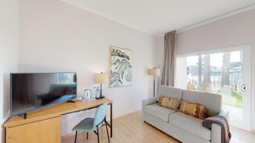 Premium Room with Private Garden