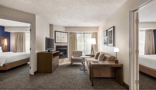 Two-Bedroom Suite with Sofa Bed