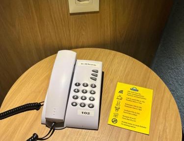 Queen Room - Non-Smoking