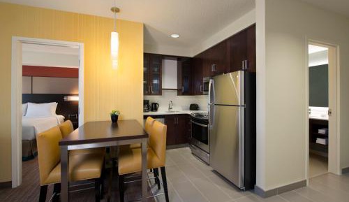 One-Bedroom Suite