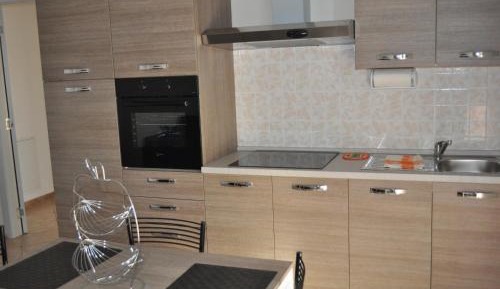 Apartment (2-3 Adults)