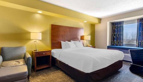 King Room - Non-Smoking