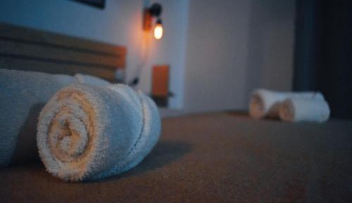 Twin Room with Private Bathroom