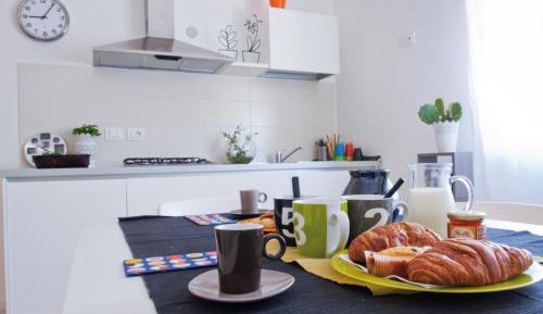 Apartment with Shower