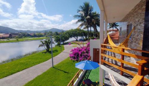 Apartment with Lake View
