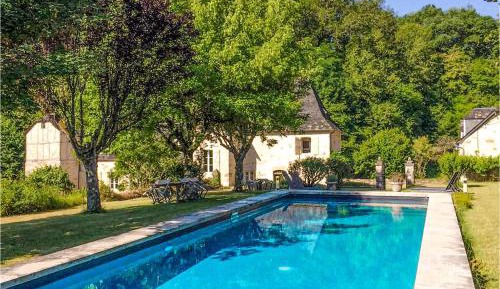 Two-Bedroom Holiday Home