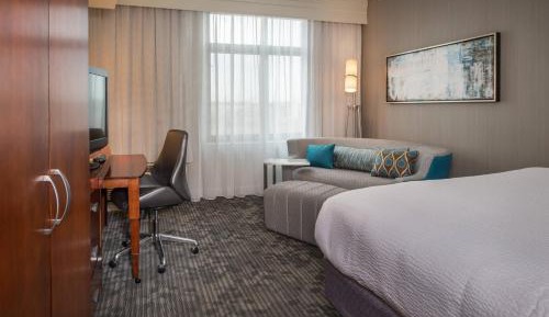 King Room with Sofa Bed