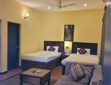 Deluxe Double or Twin Room