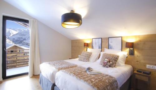 Deluxe Suite (6 Adults)