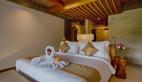 Honeymoon Package at Suite Double Room with Valley View