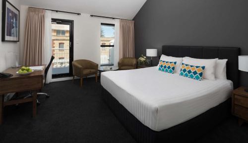 Superior Queen Room