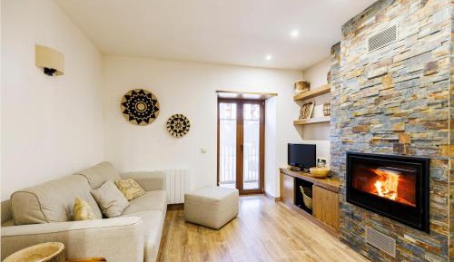 One-Bedroom Apartment with Terrace