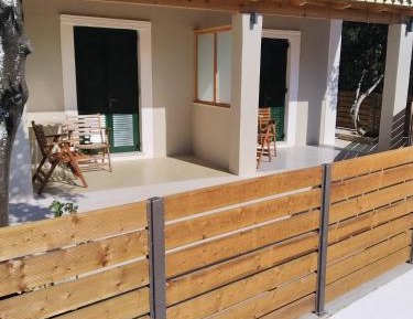 Studio (2 Adults)