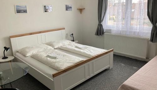 Triple Room with Private External Bathroom