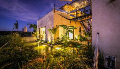 Family Room with Mountain View