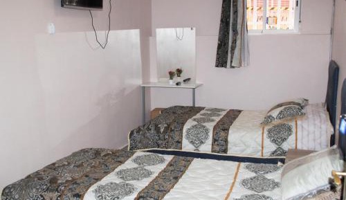 Standard Double Room with Shared Bathroom