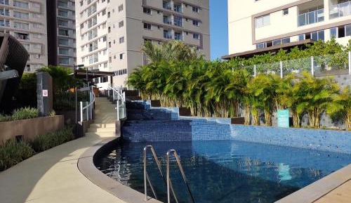 Apartment with Pool View 