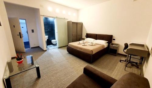 Triple Room with Private Bathroom