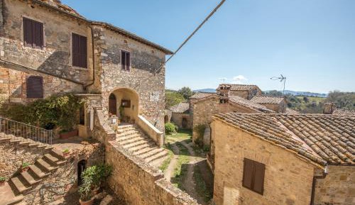 Three-Bedroom Superior Apartment