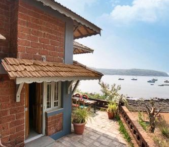 Villa with Sea View