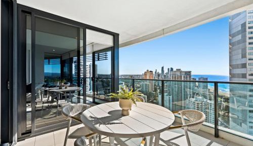 2 Bedroom Superior Apartment with Ocean Views - Tower 1