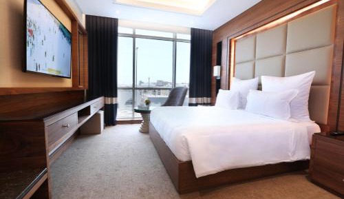 Executive Junior Suite