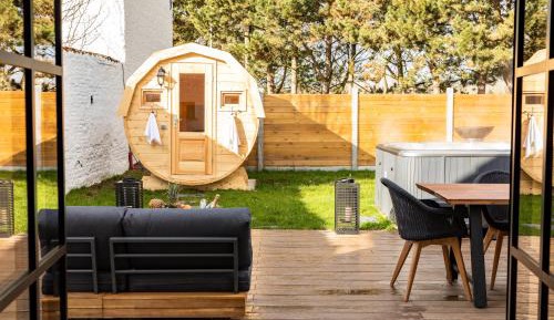 Suite with Spa Access