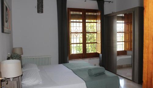 Single Room with Bathroom