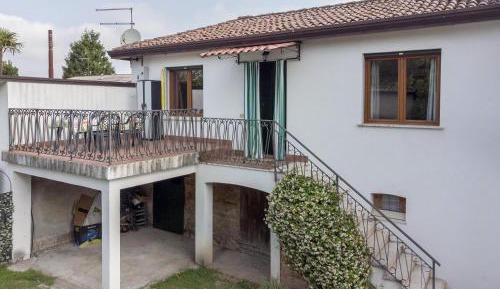 Superior One-Bedroom Apartment with Balcony