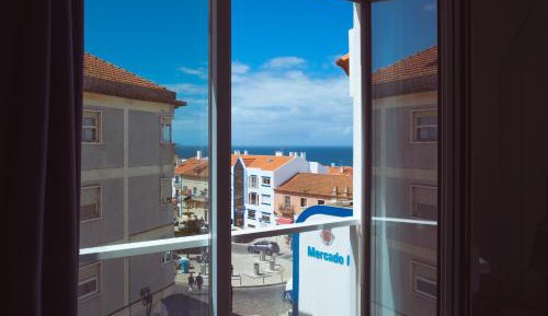 Double or Twin Room with Partial Sea View