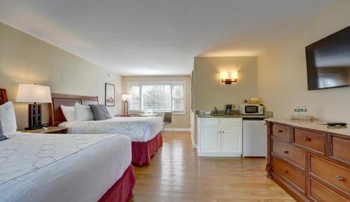 Queen Superior Room - Dog Friendly