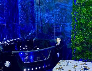 Double Room with Spa Bath