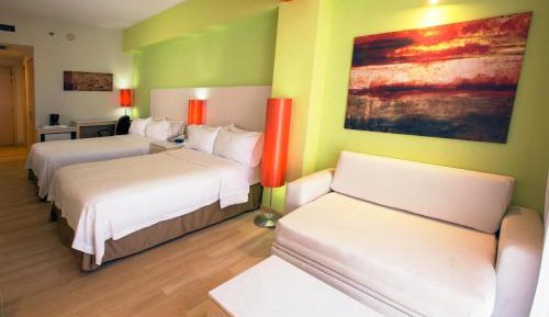 2 Double Beds, Junior Suite, Non-Smoking