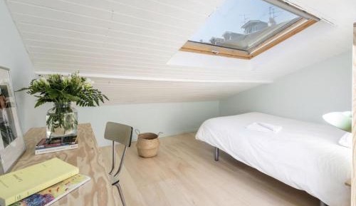 Small Double Room with Shared Bath Room