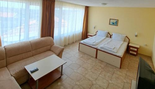 Twin Room with Sea View