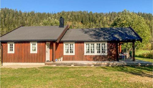 Three-Bedroom Vacation Home 