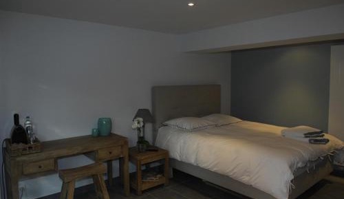 Deluxe Double Room with Shower