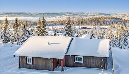 Three-Bedroom Vacation Home 