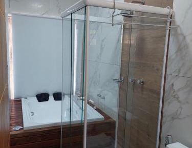 Suite with Lake View