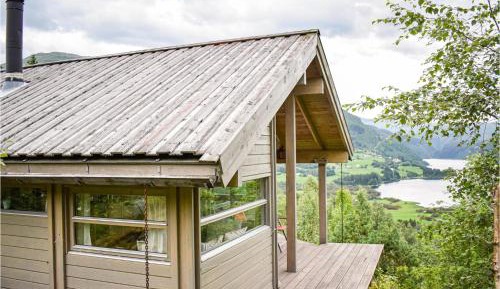 Three-Bedroom Holiday Home 