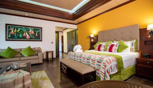 Master Suite - Volcano View