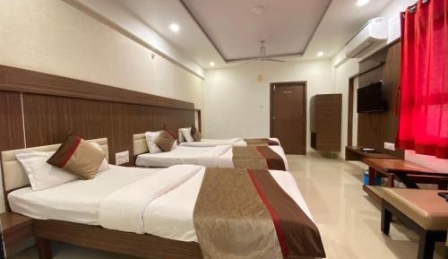 Deluxe Triple Room