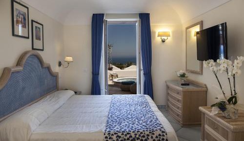 Suite with Spa Bath and Spa Access