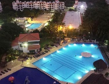 Two-Bedroom Apartment with Balcony and Sea View