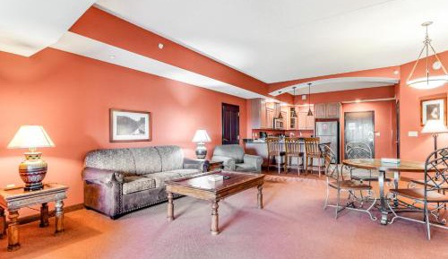 Two Bedroom Apartment 