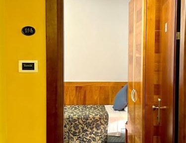 Standard Single Room with Shower