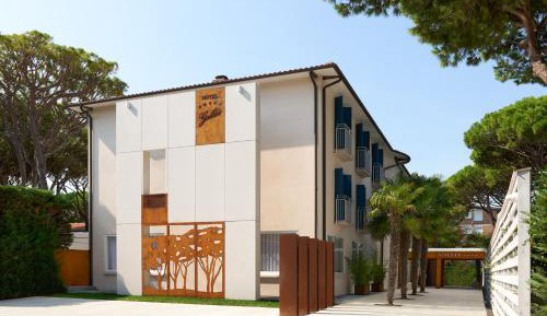 Classic Double or Twin Room